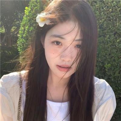 沙漠中的少年